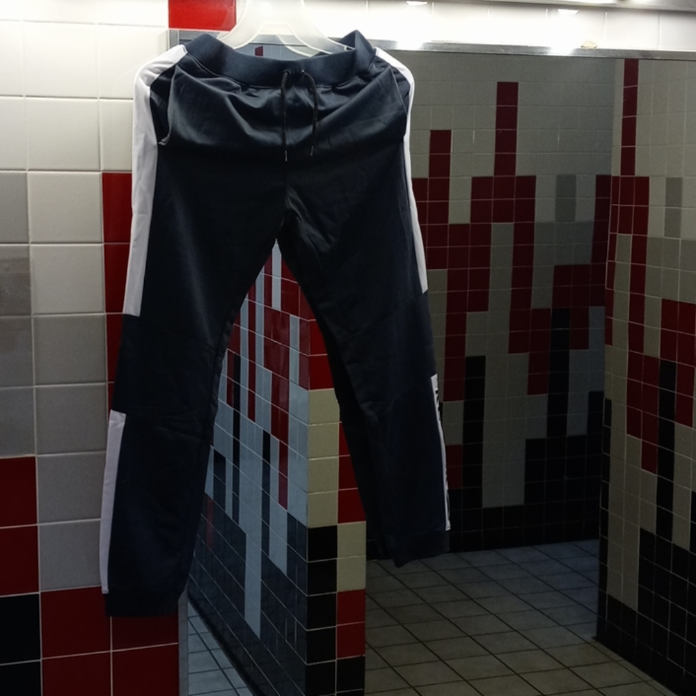 Woman Reebok joggers